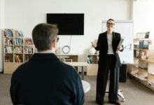 business assistance contact number