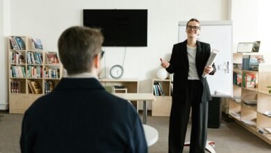 business assistance contact number